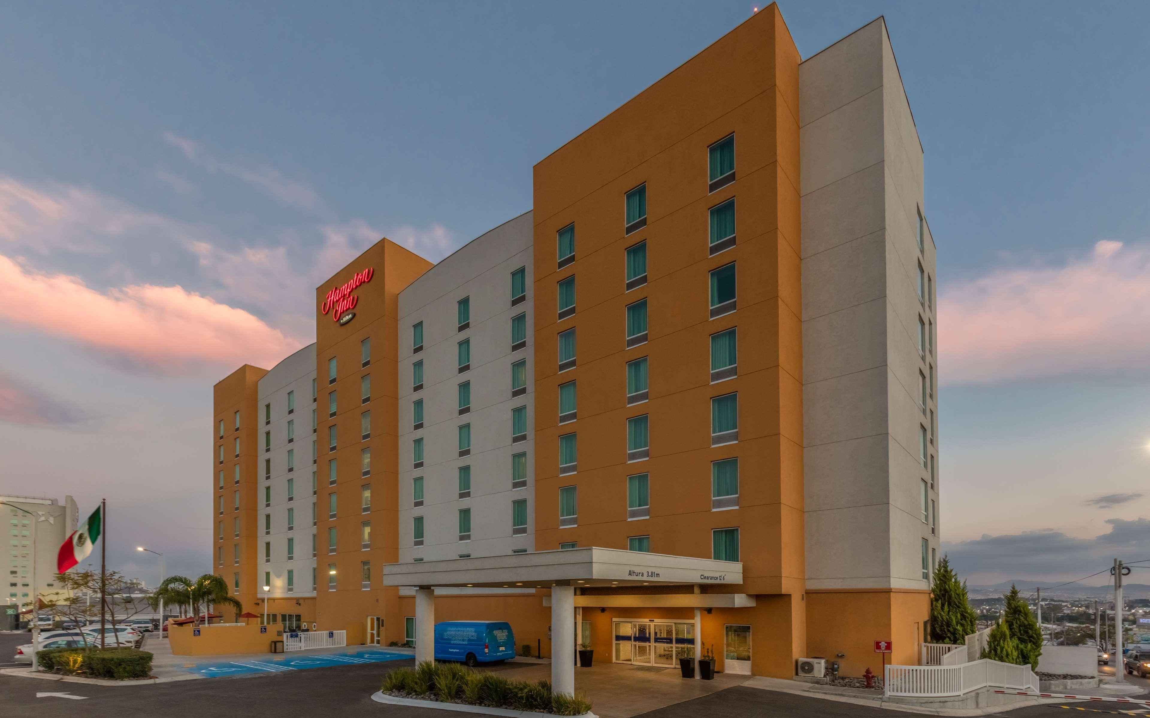 Hotel Hampton By Hilton Queretaro Tecnologico Zewnętrze zdjęcie