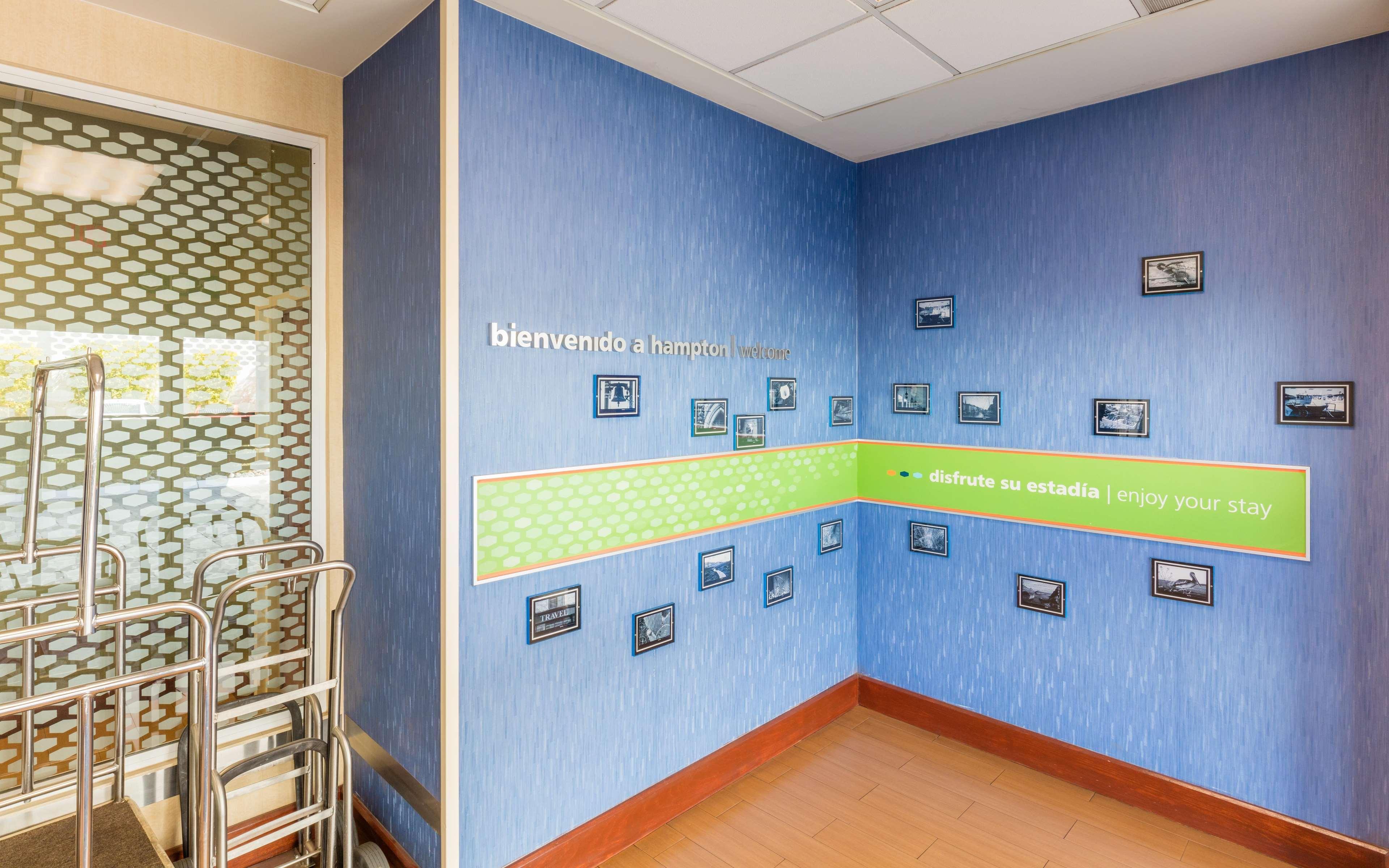 Hotel Hampton By Hilton Queretaro Tecnologico Zewnętrze zdjęcie