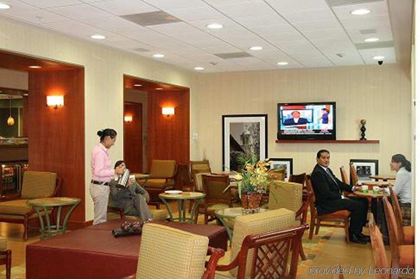 Hotel Hampton By Hilton Queretaro Tecnologico Restauracja zdjęcie