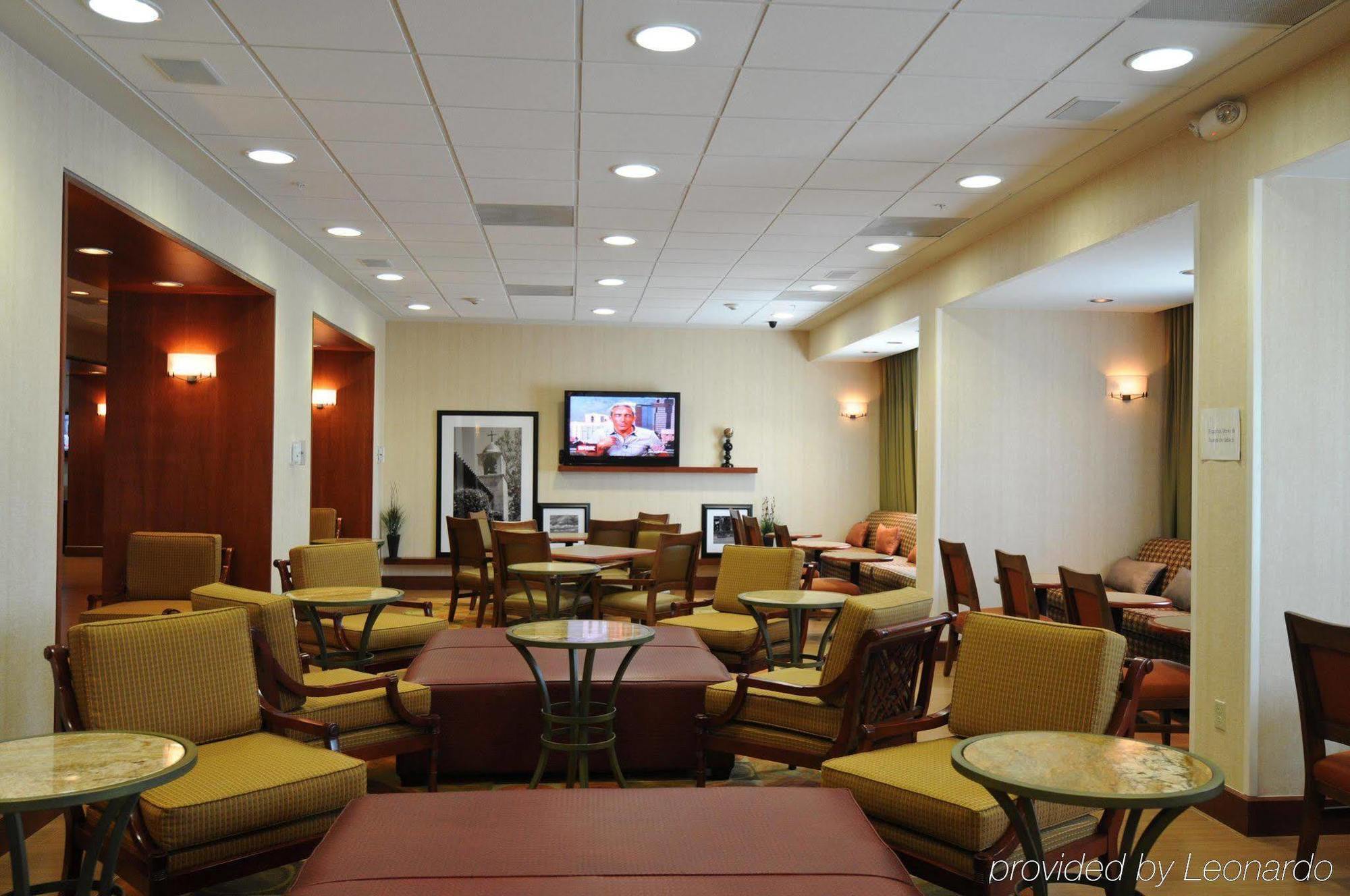 Hotel Hampton By Hilton Queretaro Tecnologico Zewnętrze zdjęcie